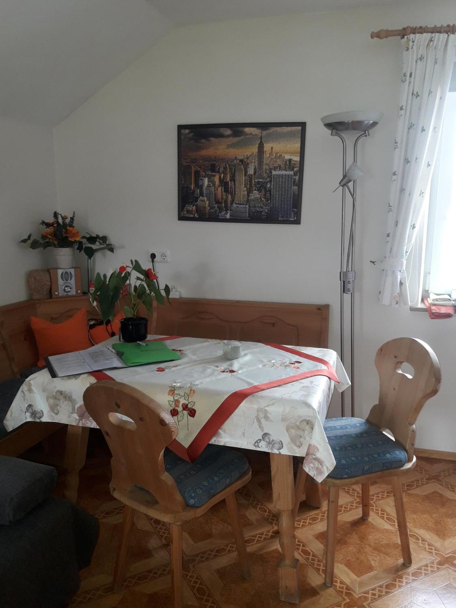 Apartment Gaestehaus Reisacher - Mehrbettzimmer Peiting